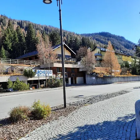 Lägenhet Bmp Spinale Campiglio Centro, Garage
